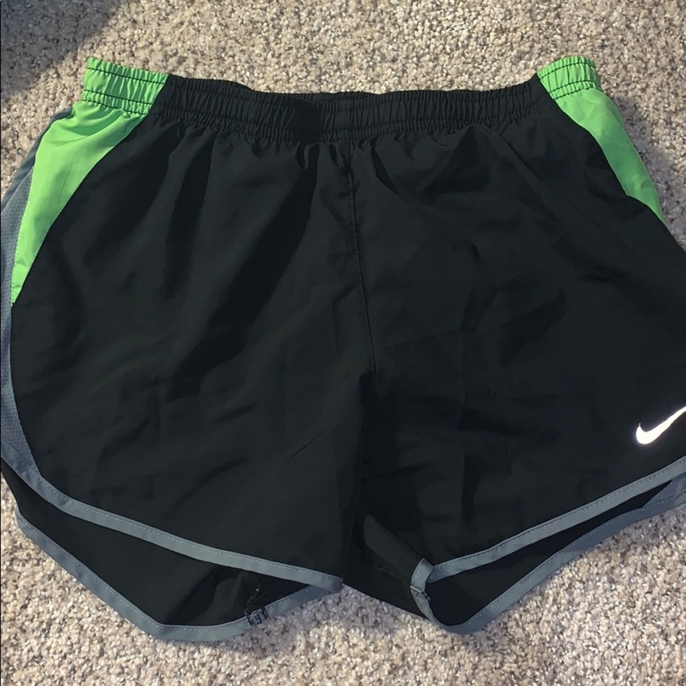💫Nike running shorts💫